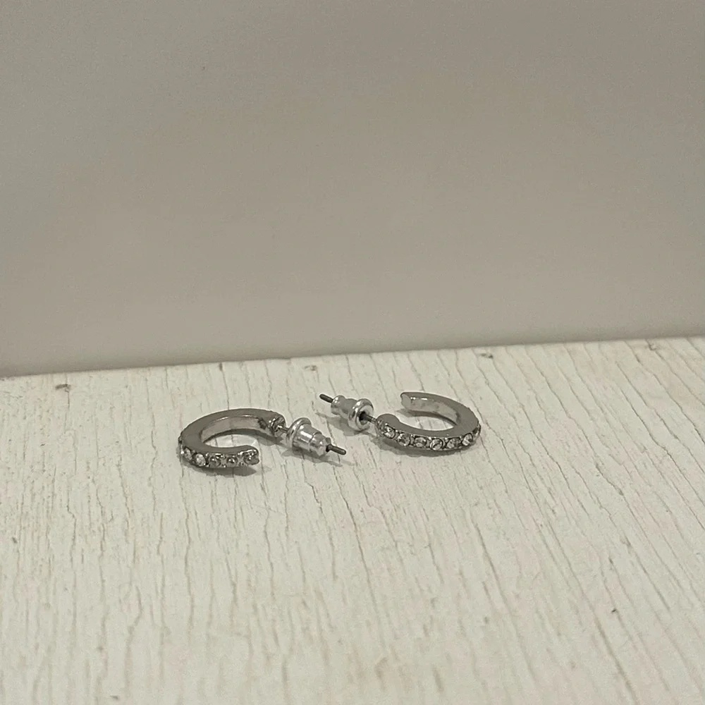 NWOT Silver Earring Hoops With Diamonds